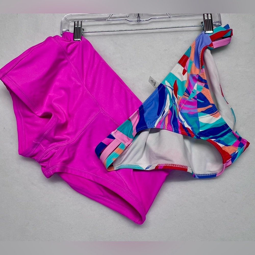 Raisins Swim Bottom’s, bikini bottom-L and boy‎ shorts, M